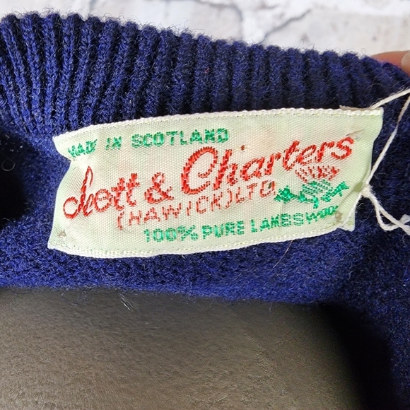 Vintage Scott & Charters of Hawick Lambswool  Vneck Pullover Sweater Navy - Picture 2 of 13